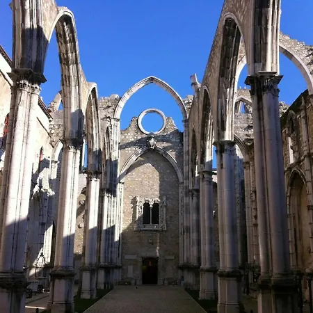 With One Bedroom In With Wifi 12 Km From The Beach Apartment Lisbon